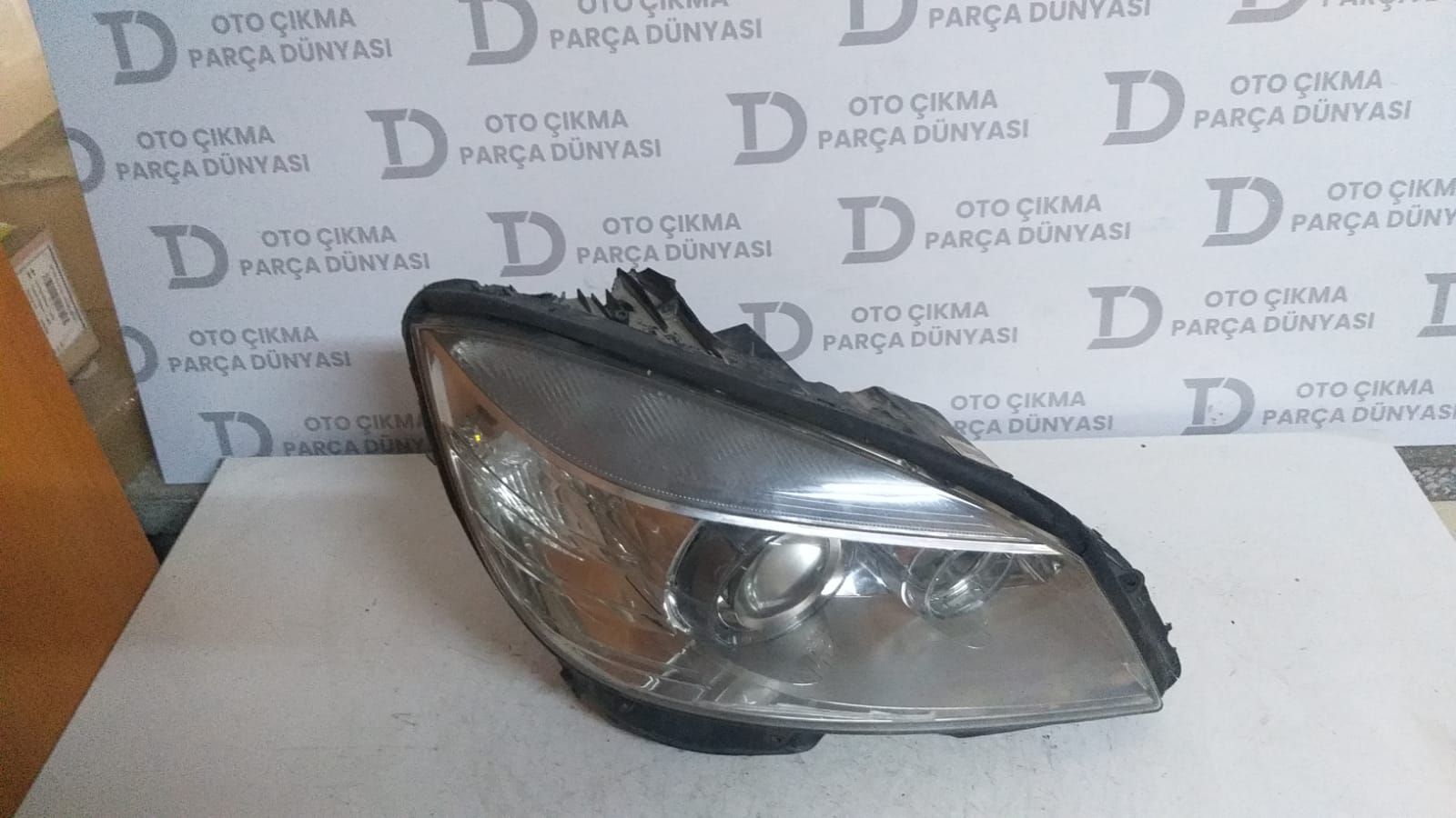 MERCEDES C SERS SA FAR BEYNL W 204 09-12