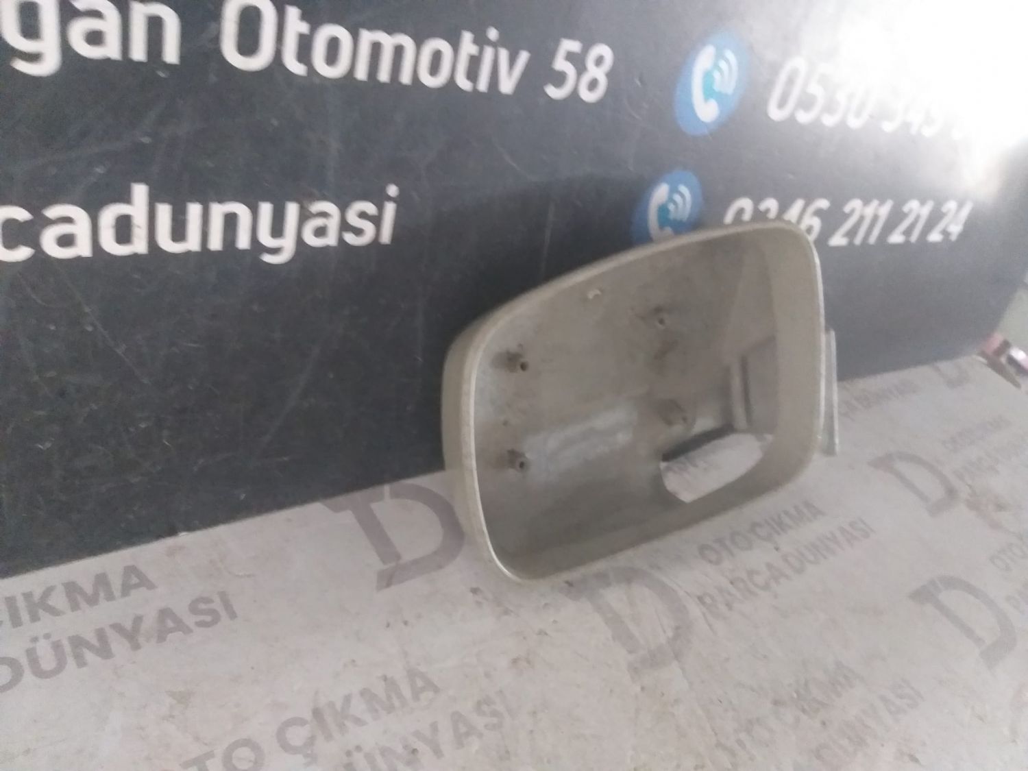 K�A SORENTO SOL AYNA KAPA�I