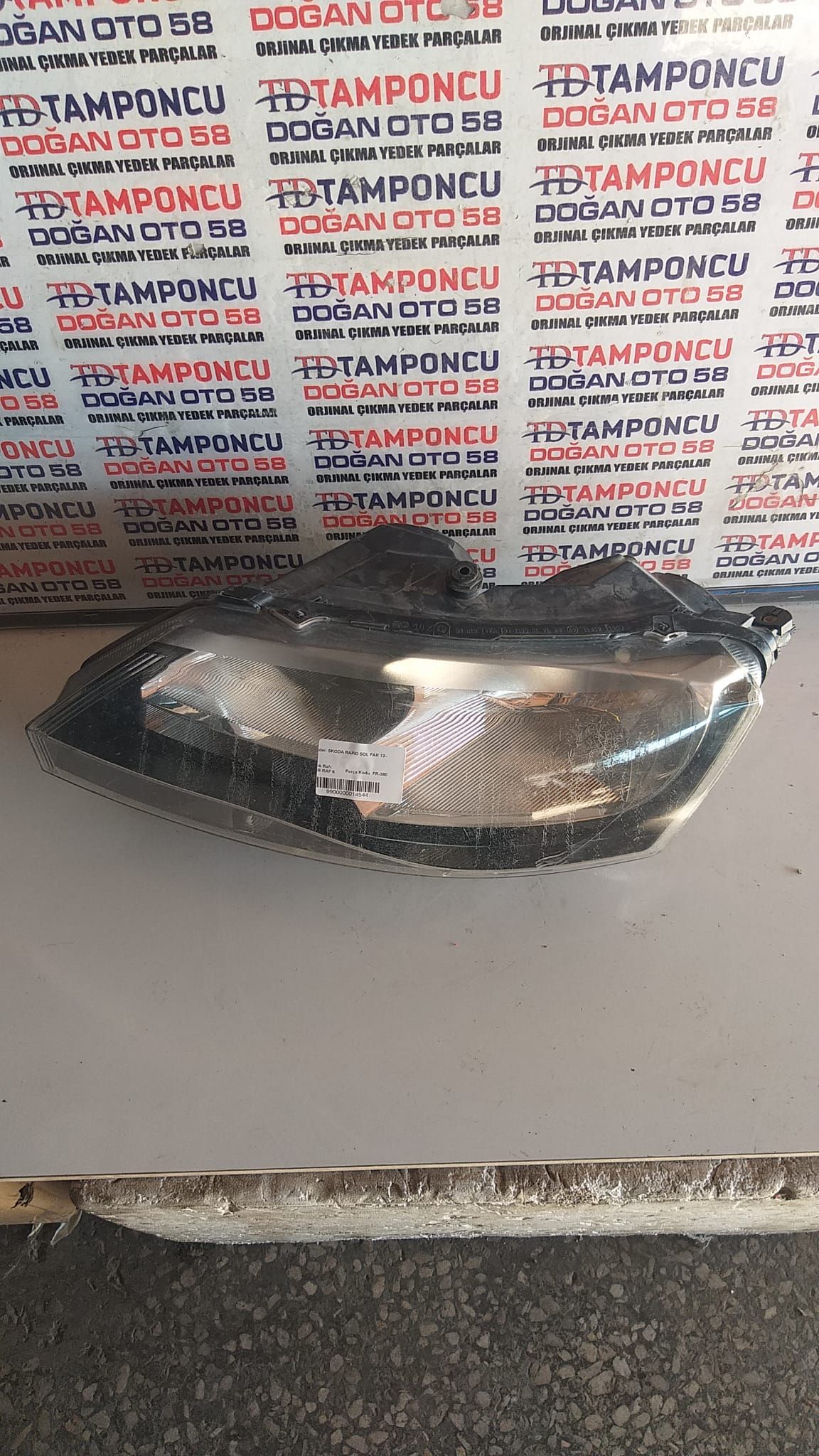 SKODA RAPD SOL FAR 12-25