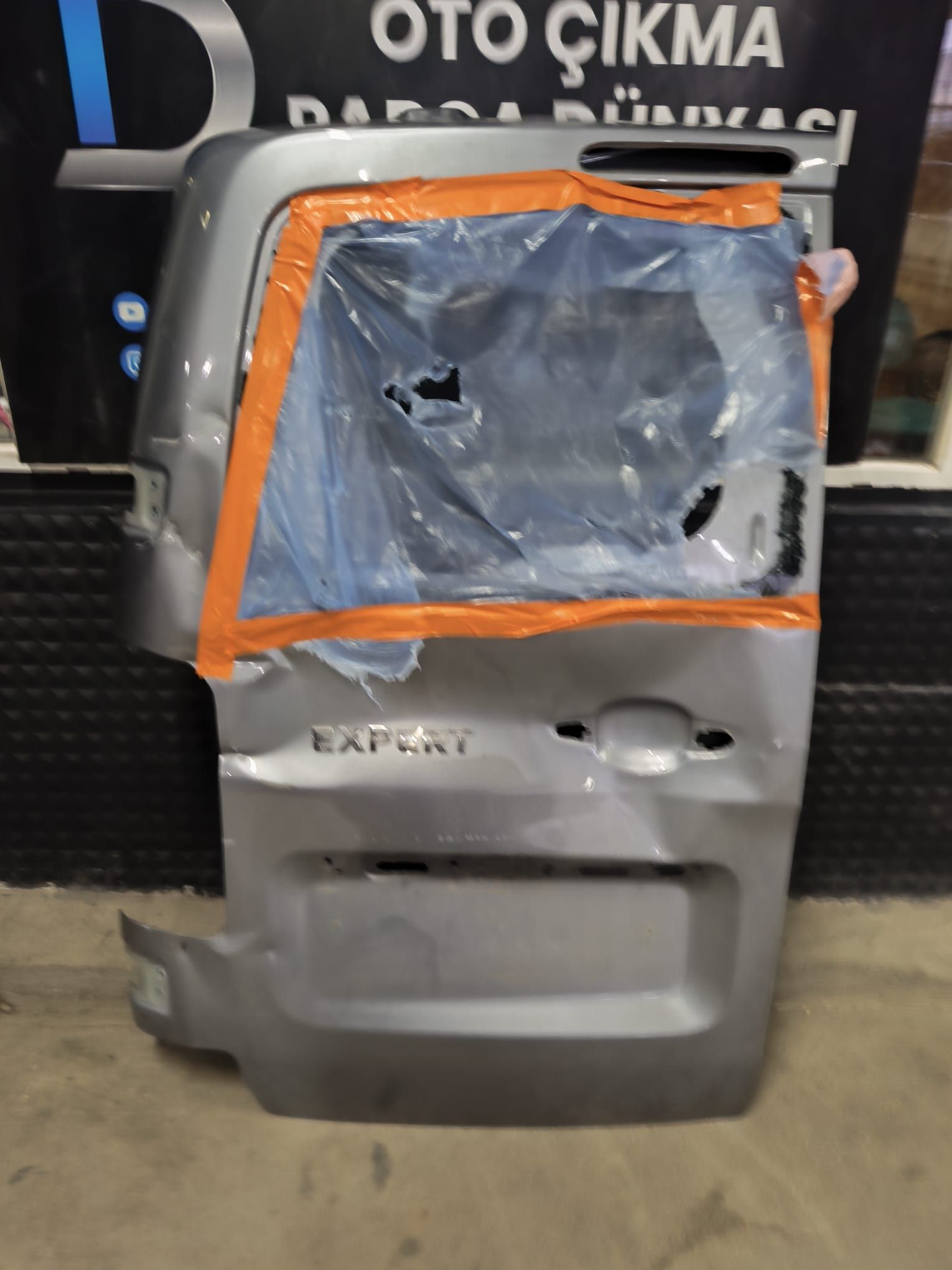 PEUGEOT EXPERT SOL ARKA BAGAJ KAPA�I [21]