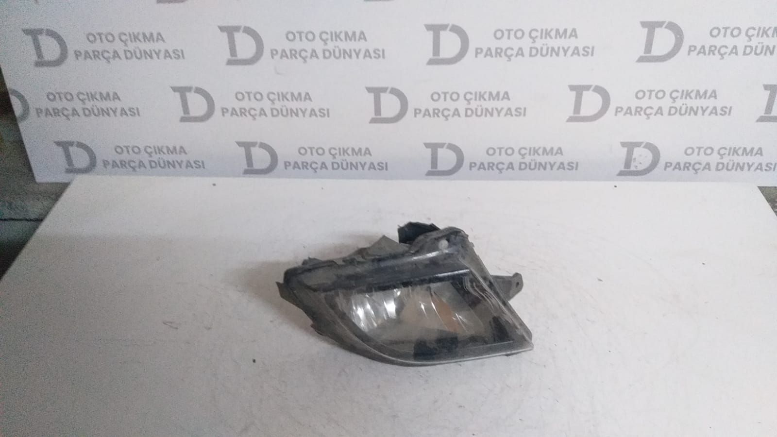 VOLKSWAGEN JETTA SA SS FARI