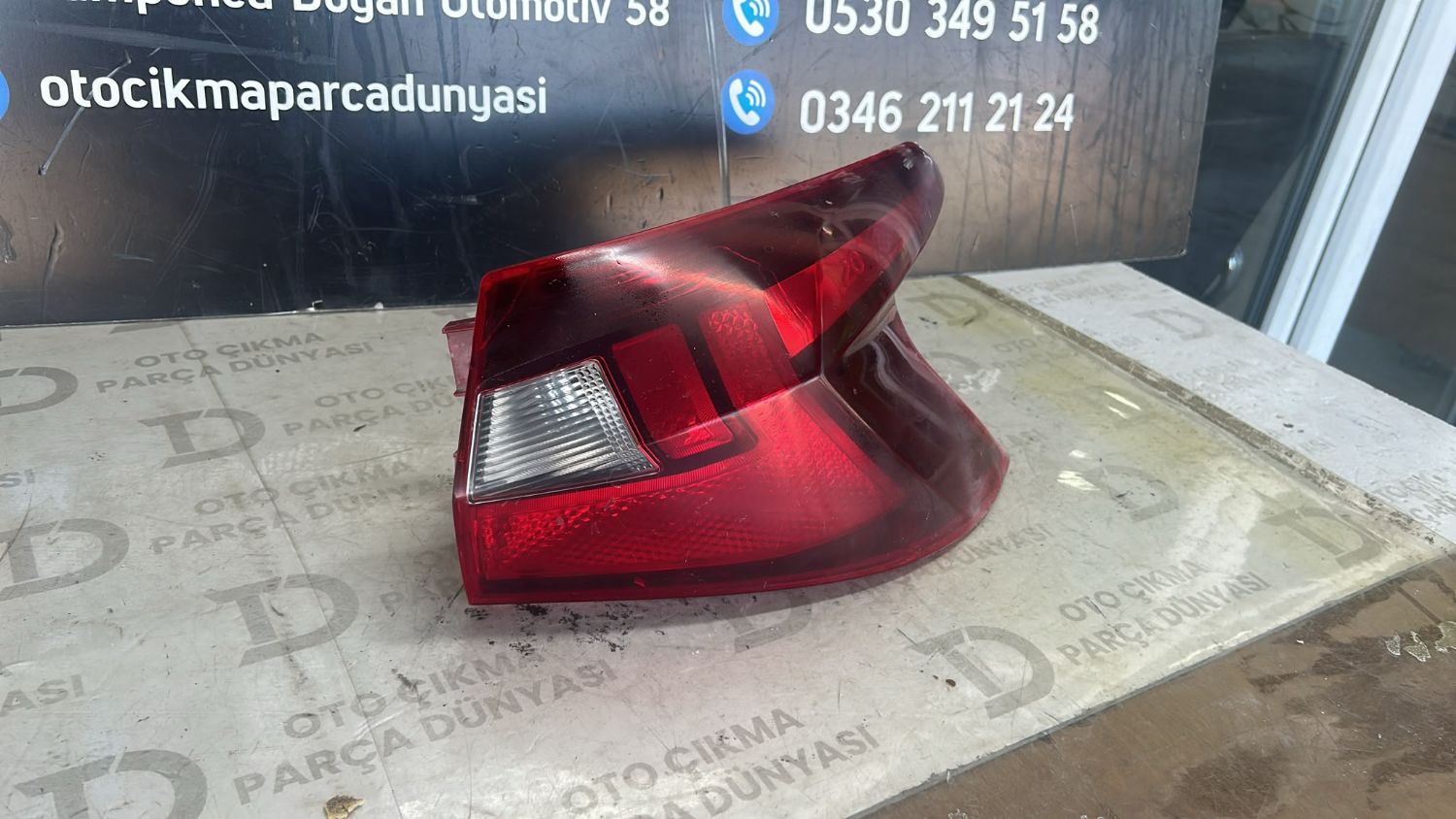 Hyundai �20 Sa� D�� Stop 20-26