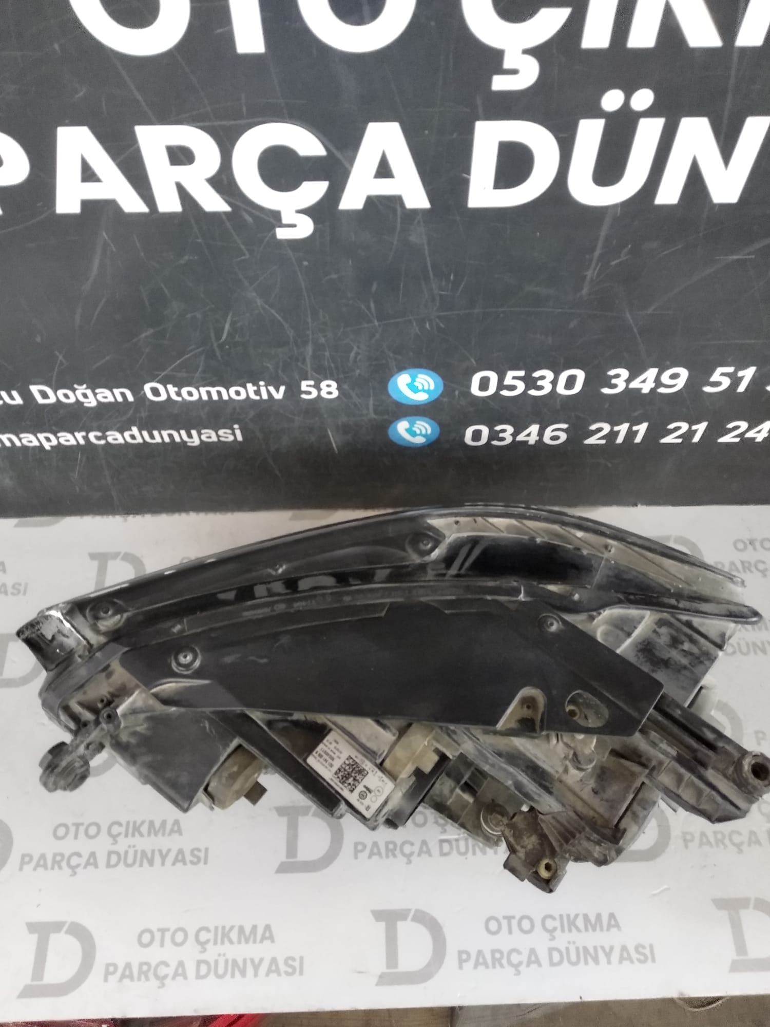 VOLKSWAGEN PASSAT B8 SA� FAR  (14-19)