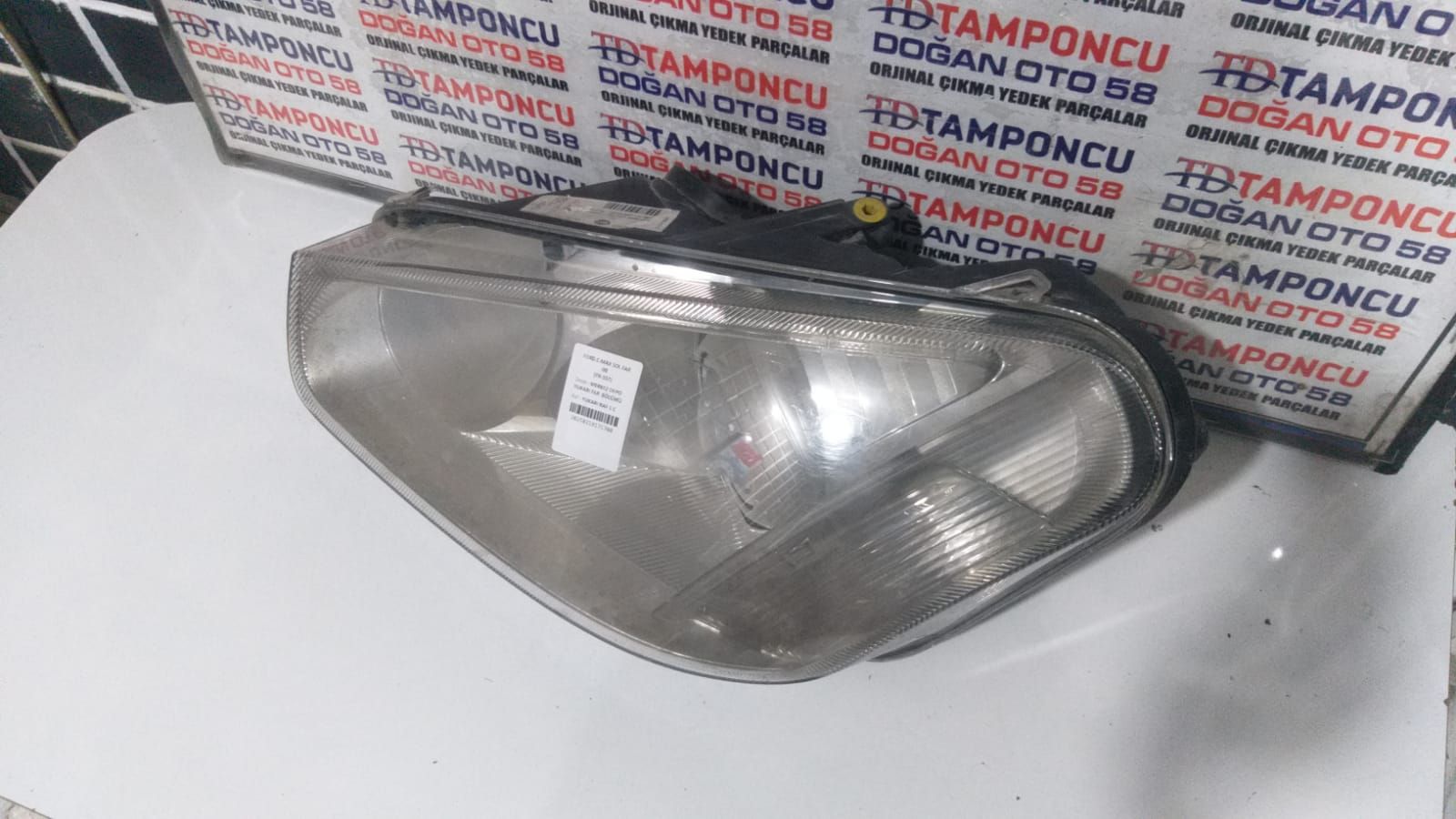 FORD C MAX SOL FAR -08