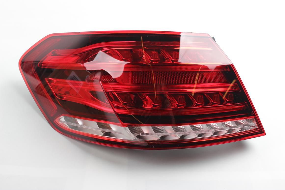 Mercedes E Serisi W212 Arka Stop Lambas� D�� SOL